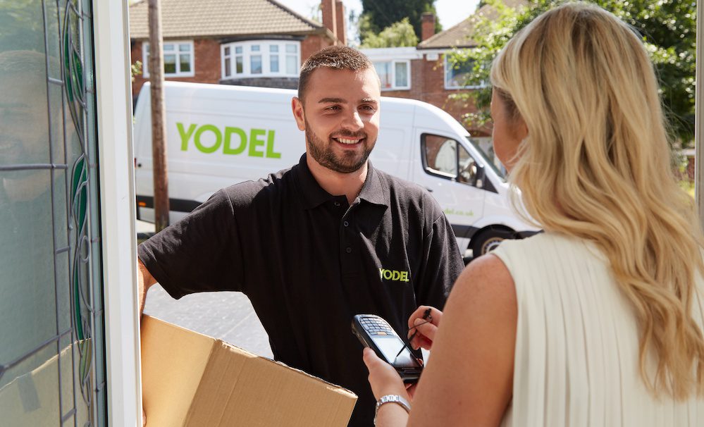 Yodel-Courier-Customer